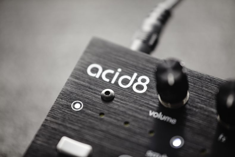 Acid8 MKII – Bild 2