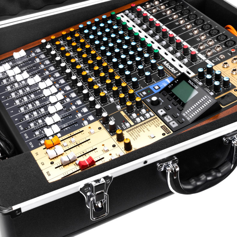 UNISON Case For Tascam Model 16 – Bild 5